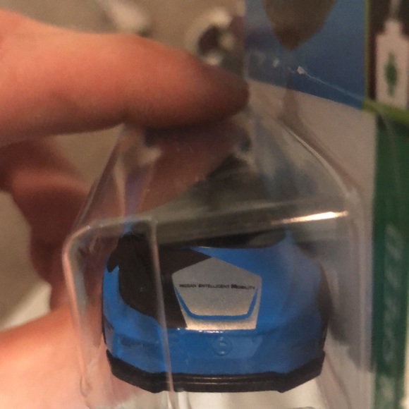 Nissan Leaf Nismo RC_02 - Picture 4 of 7